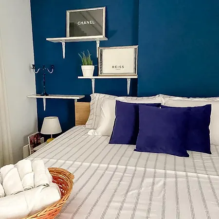 Theca - 1br Steps From Skanderbeg Square