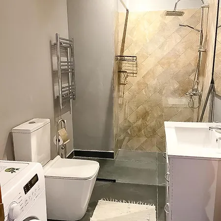 Apartmán Theca - 1br Steps From Skanderbeg Square