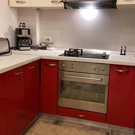 Theca - 1br Steps From Skanderbeg Square